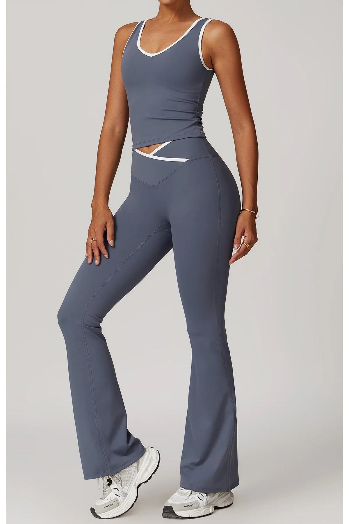 Atletli Şık Spor Takım