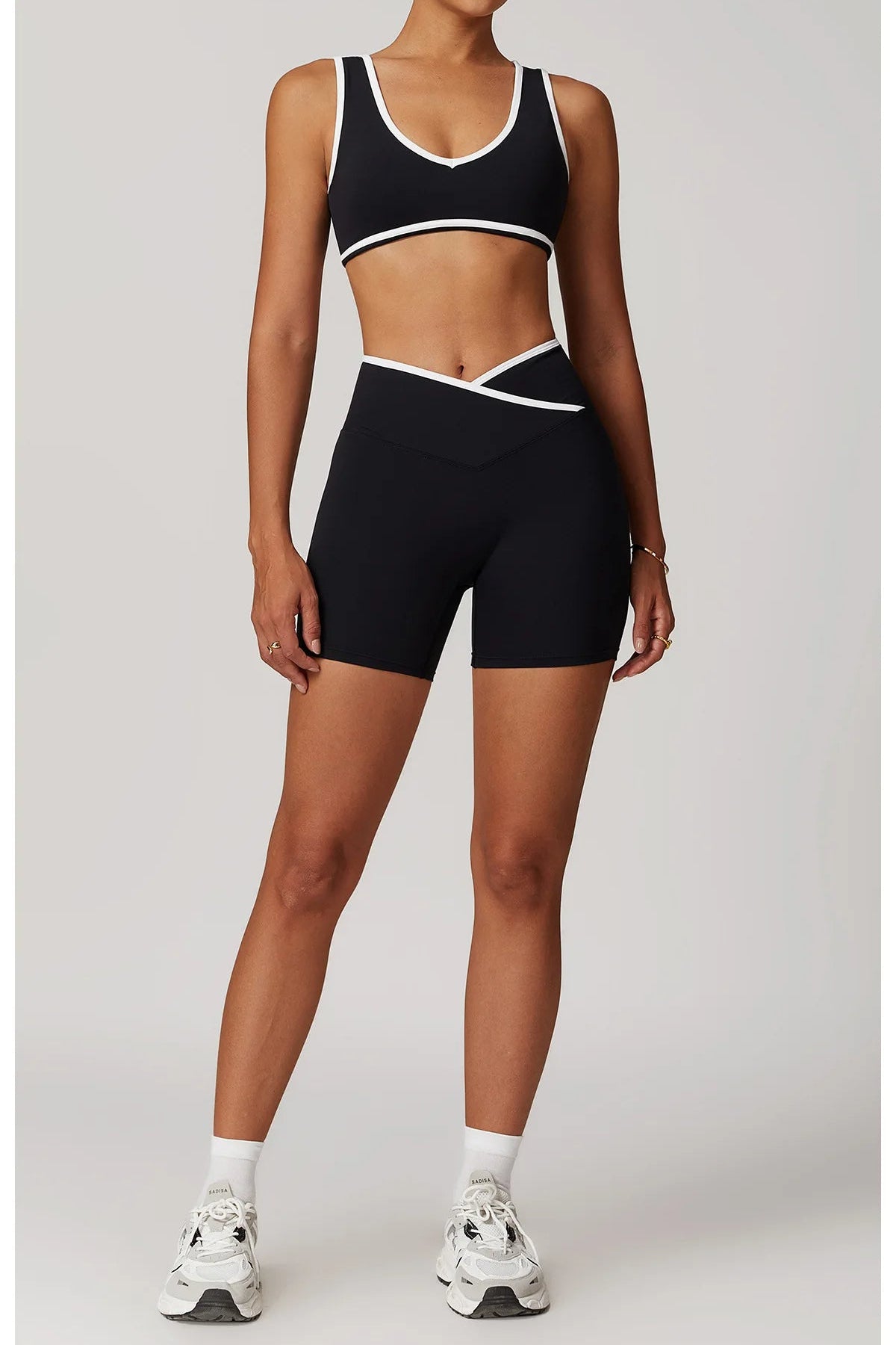 Bralet Şort Spor Takımı